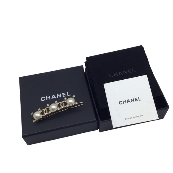 CHANEL Gold Pearl Barette - Picture 7 of 7